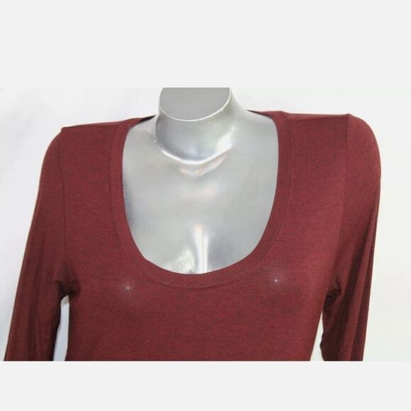Soft Surroundings Velvet Side Tunic Top Size Medium Burgundy Maroon Long Sleeve. - Picture 8 of 8